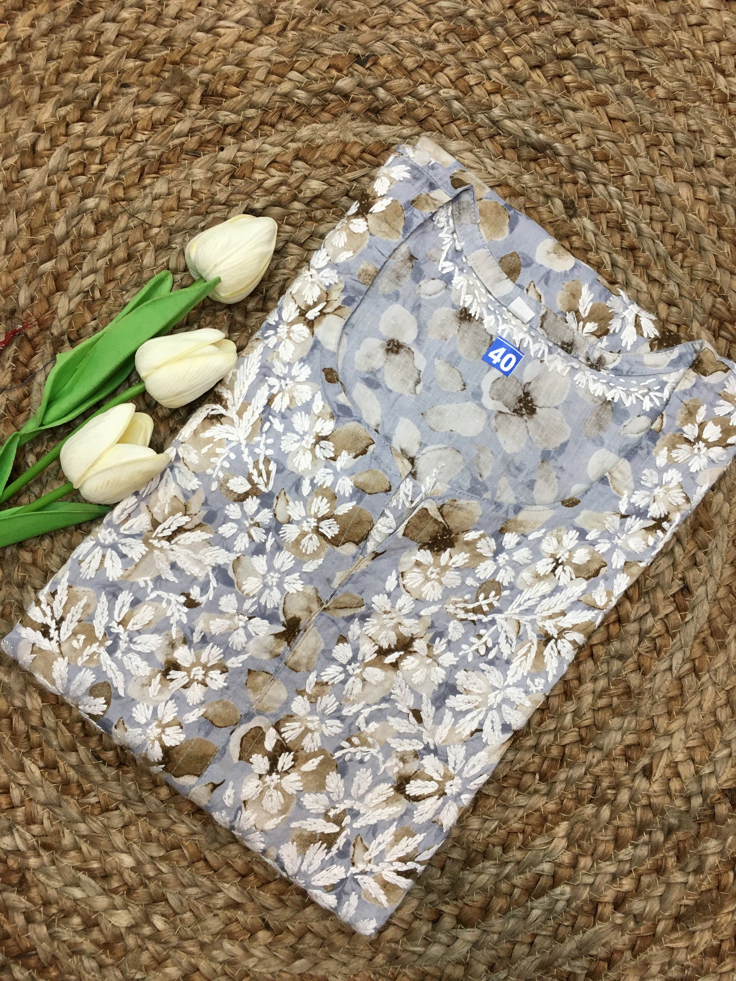 Lucknavi Chikankari Kurta