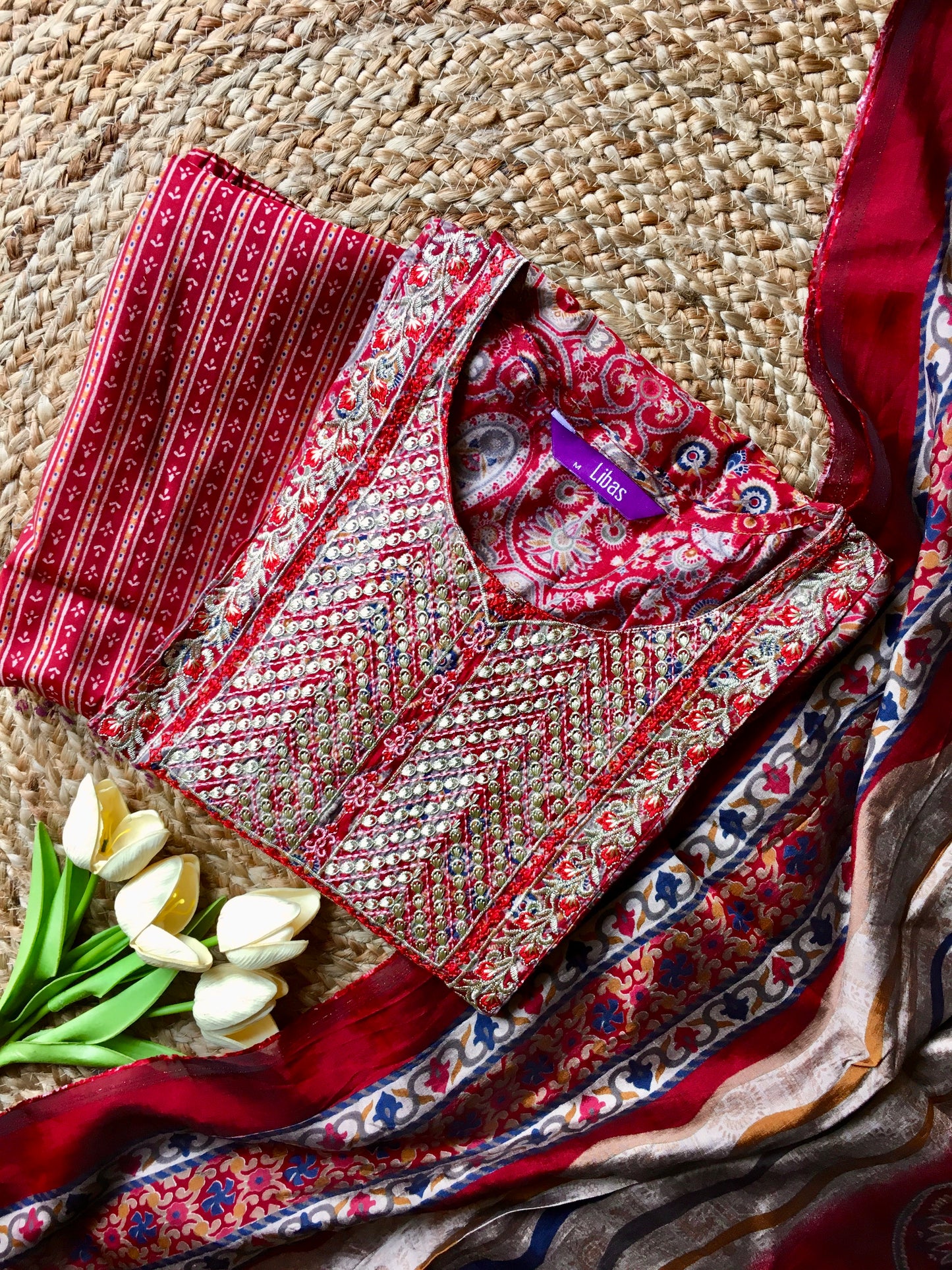 Muslin Three Piece Embroiderd Suit