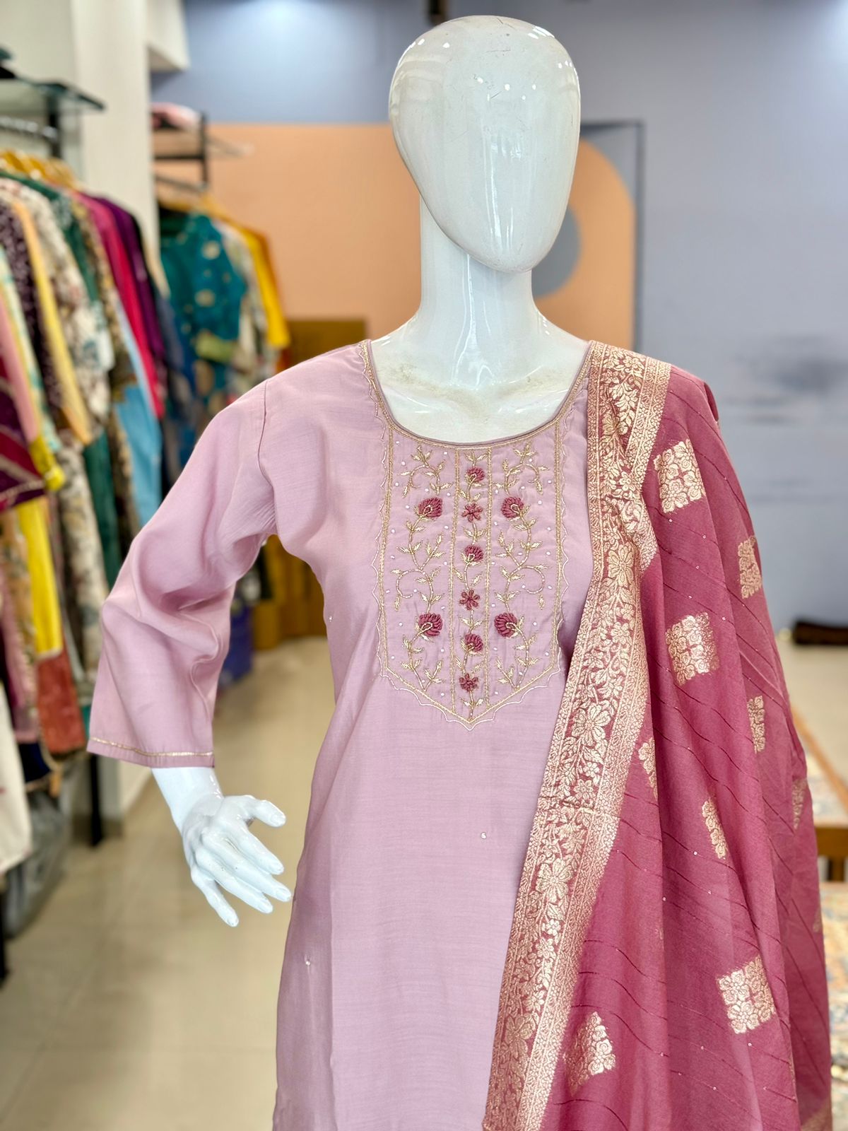 Lavender Handwork Sik Suit