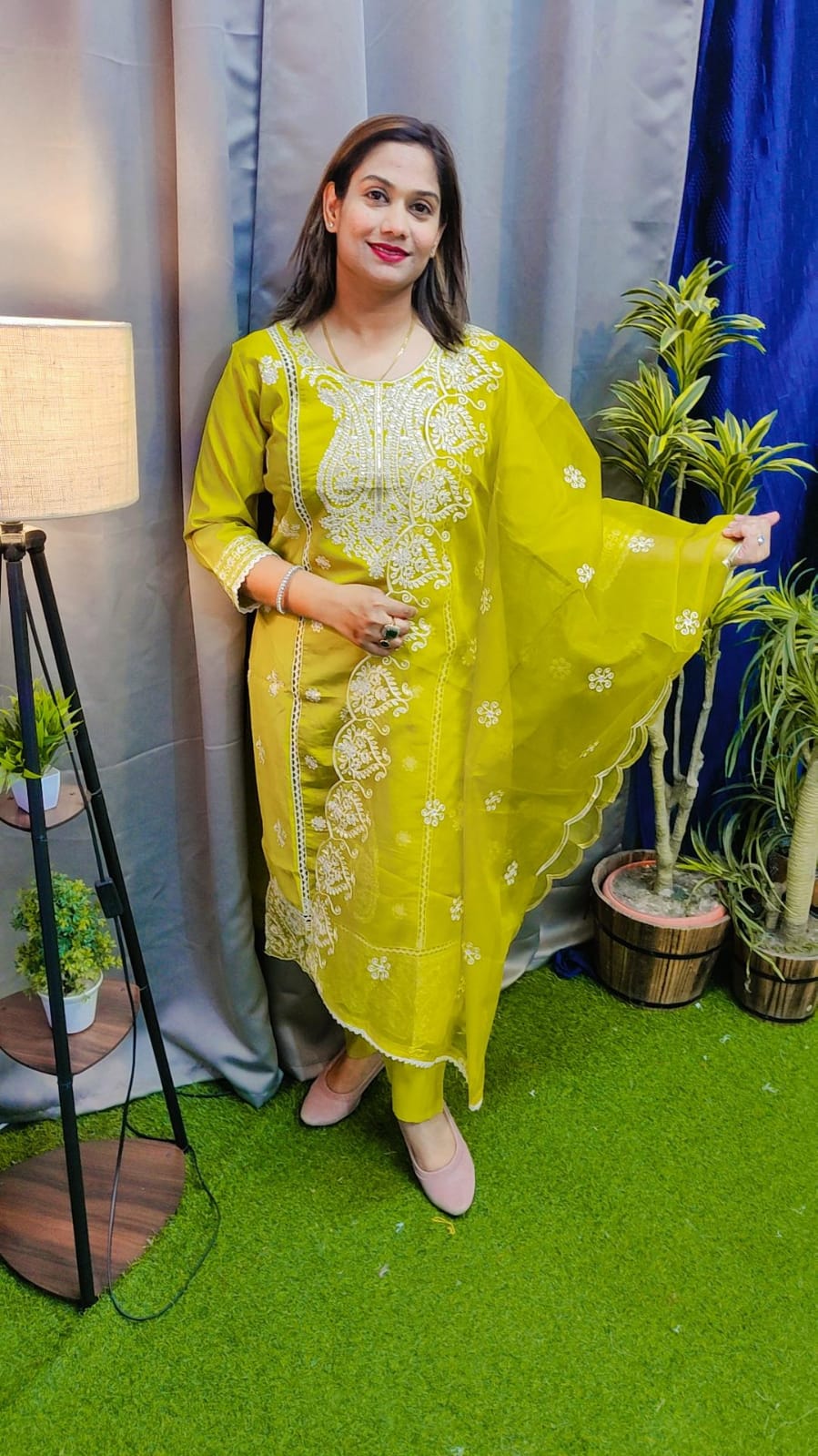 Pure Roman Silk Partywear Shuit
