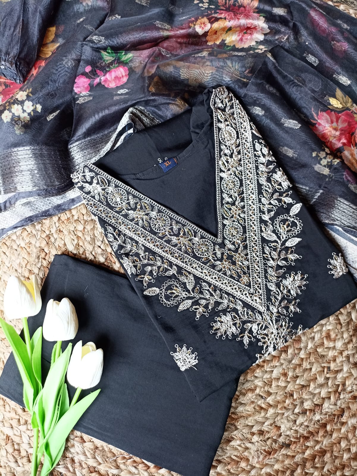 Pure Dola Silk Suit with Oraganza Dupatta