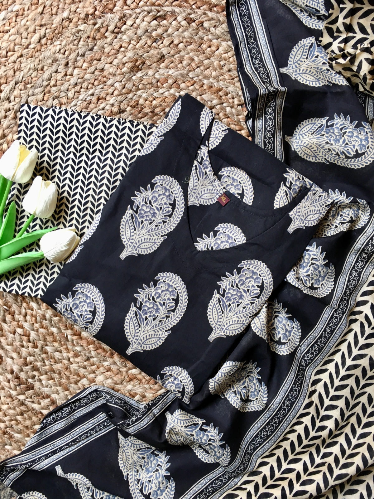 Pure Cotton Sleeveless Kurta (attached sleeves)