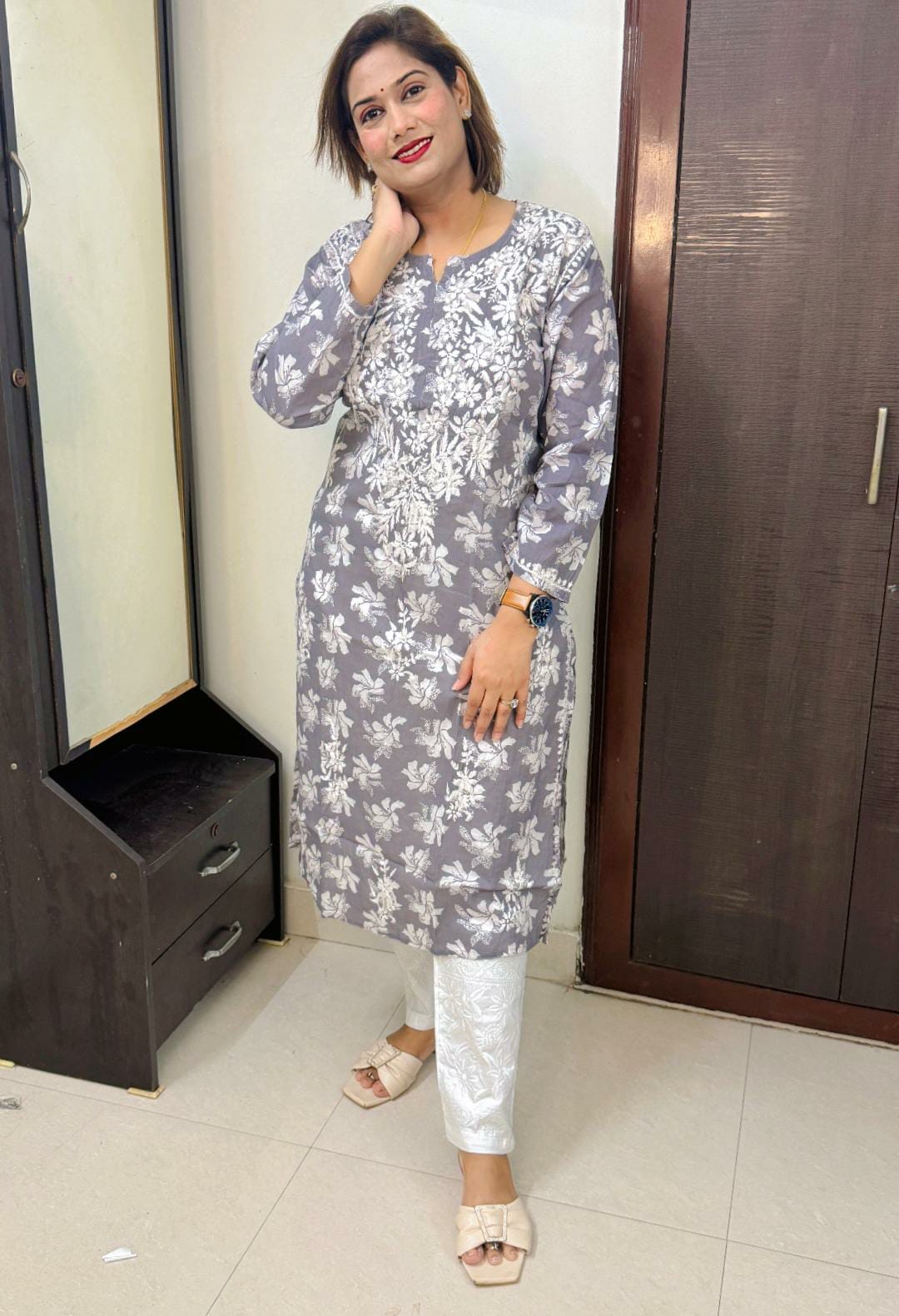 Lucknavi Chikankari Kurta