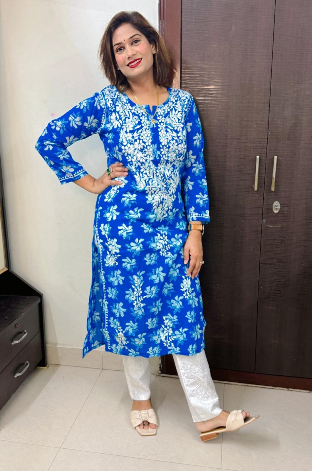 Lucknavi Chikankari Kurta