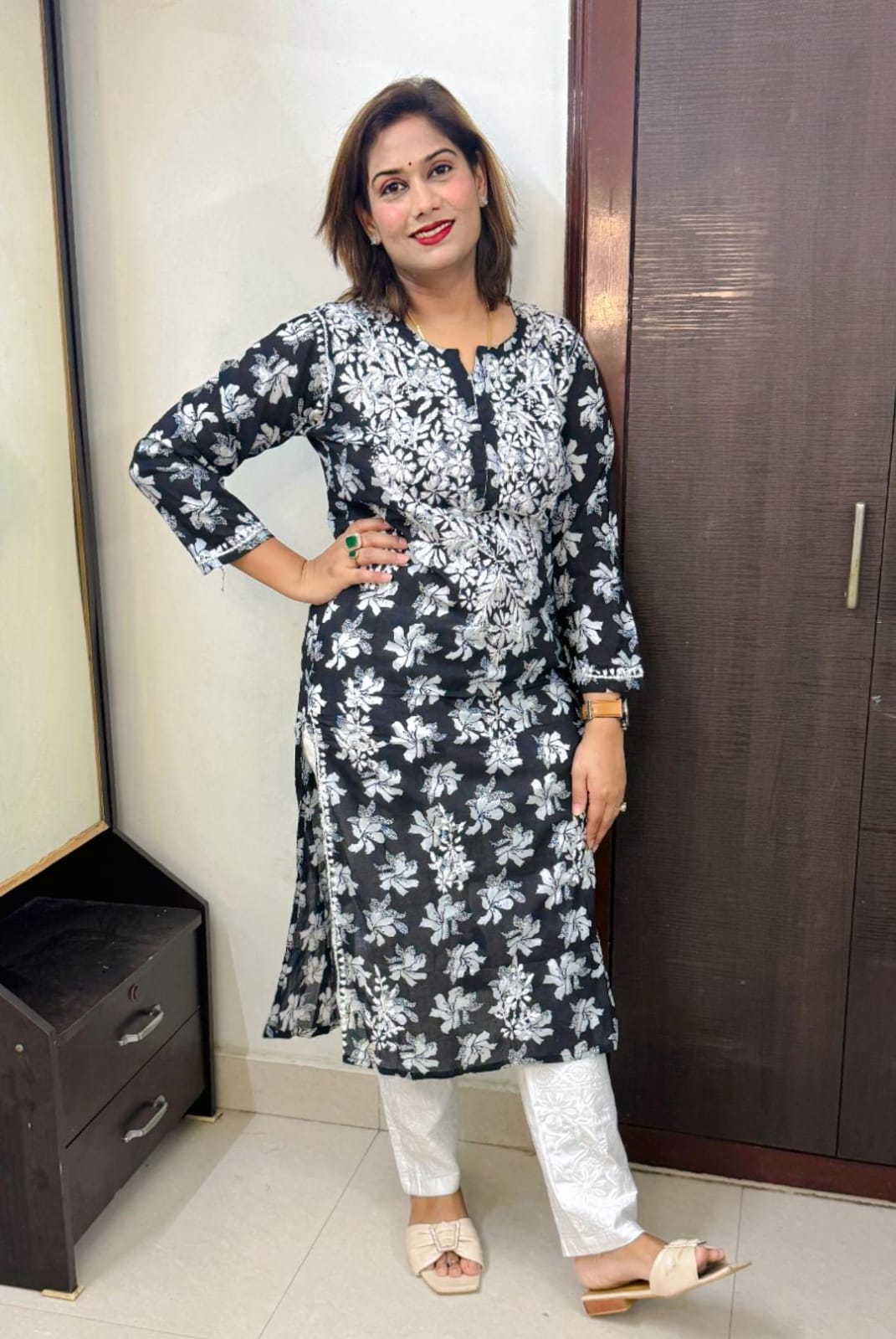 Lucknavi Chikankari Kurta