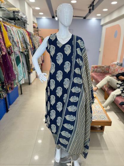 Pure Cotton Sleeveless Kurta (attached sleeves)